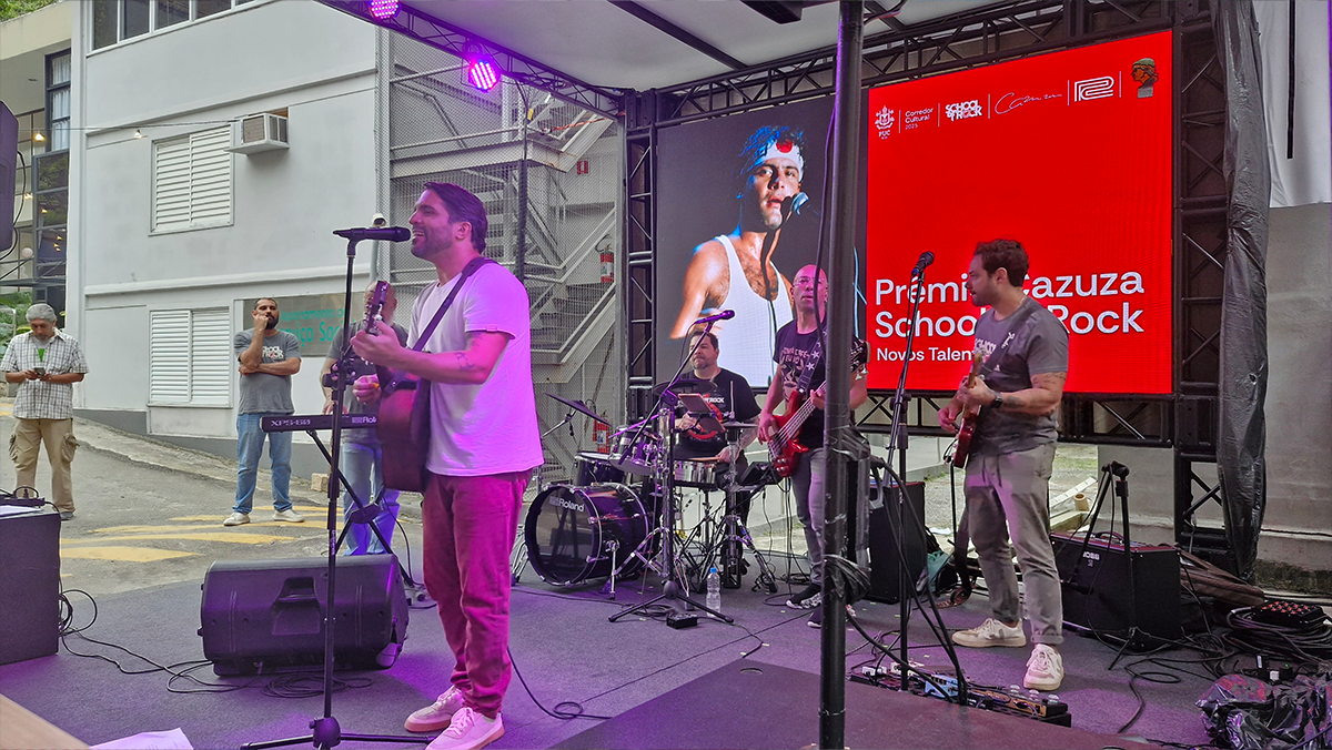 Foto de um show do corredor cultural