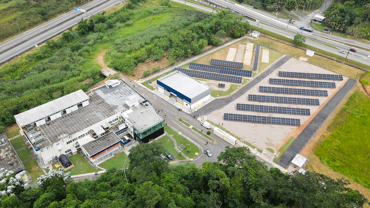 Foto área da Usina Híbrida Piloto em Xerém